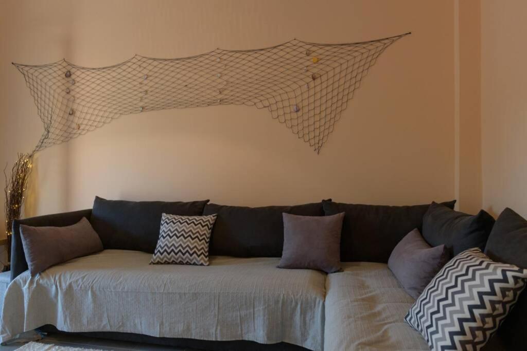 Bright Newly Renovated Apt Near Beach & Center+Ac Anemomylos ภายนอก รูปภาพ
